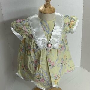 Vintage Floral Baby Dress with Lace Collar